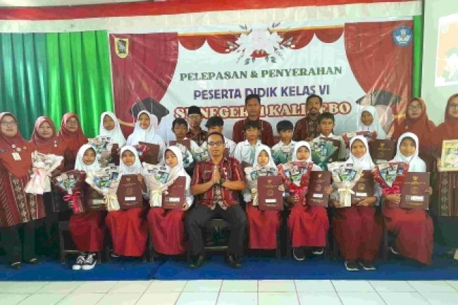Suasana Haru dan Gembira Iringi Pelepasan Siswa-Siswi Kelas 6 SD Negeri 1 Kalikebo Tahun Ajaran 2024/2025